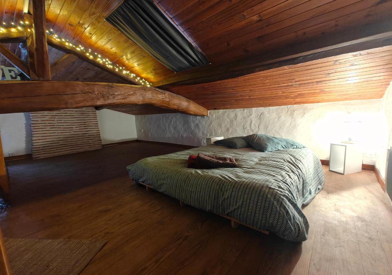 Logement Entier Style Chalet - 1 A 5 Pers - Langon  Exterior foto